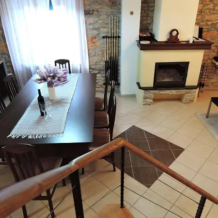 Family Friendly House With A Swimming Pool Gluici, Krka - 11337 Validzici