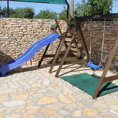 Dom wakacyjny Family Friendly House With A Swimming Pool Gluici, Krka - 11337