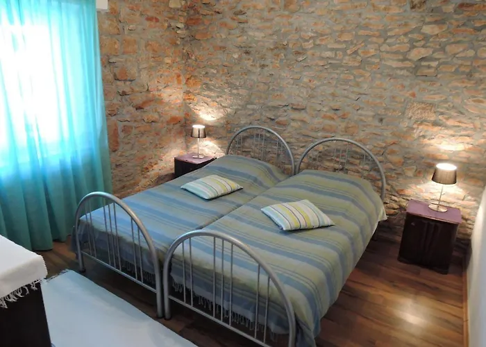 Vakantiehuis Family Friendly House With A Swimming Pool Gluici, Krka - 11337